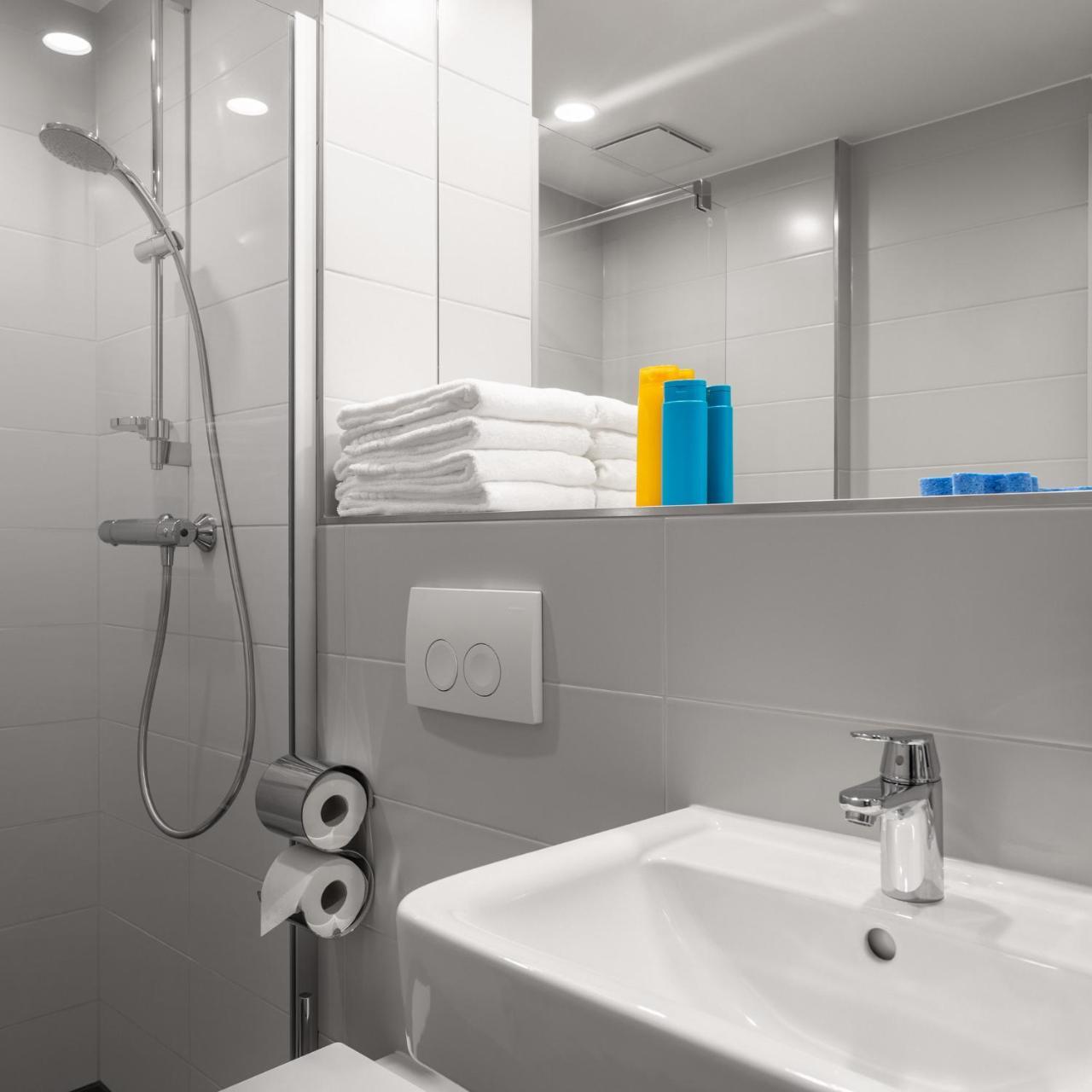 Serways Hotel Lueneburger Heide West Bispingen Luaran gambar